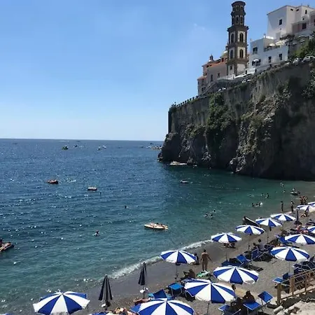 Casa Angelica ラヴェッロ